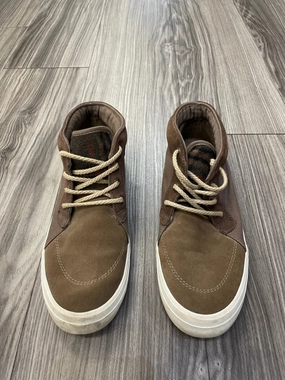 Iconic Footwear Streamlined silhouette Shoes Sneakers By Sperry In Brown, Size: 8.5