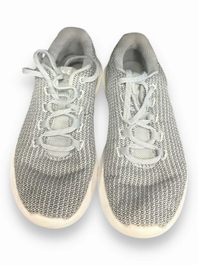 Unique Sole Low Top Profile Shoes Sneakers By Under Armour In Grey, Size: 7.5