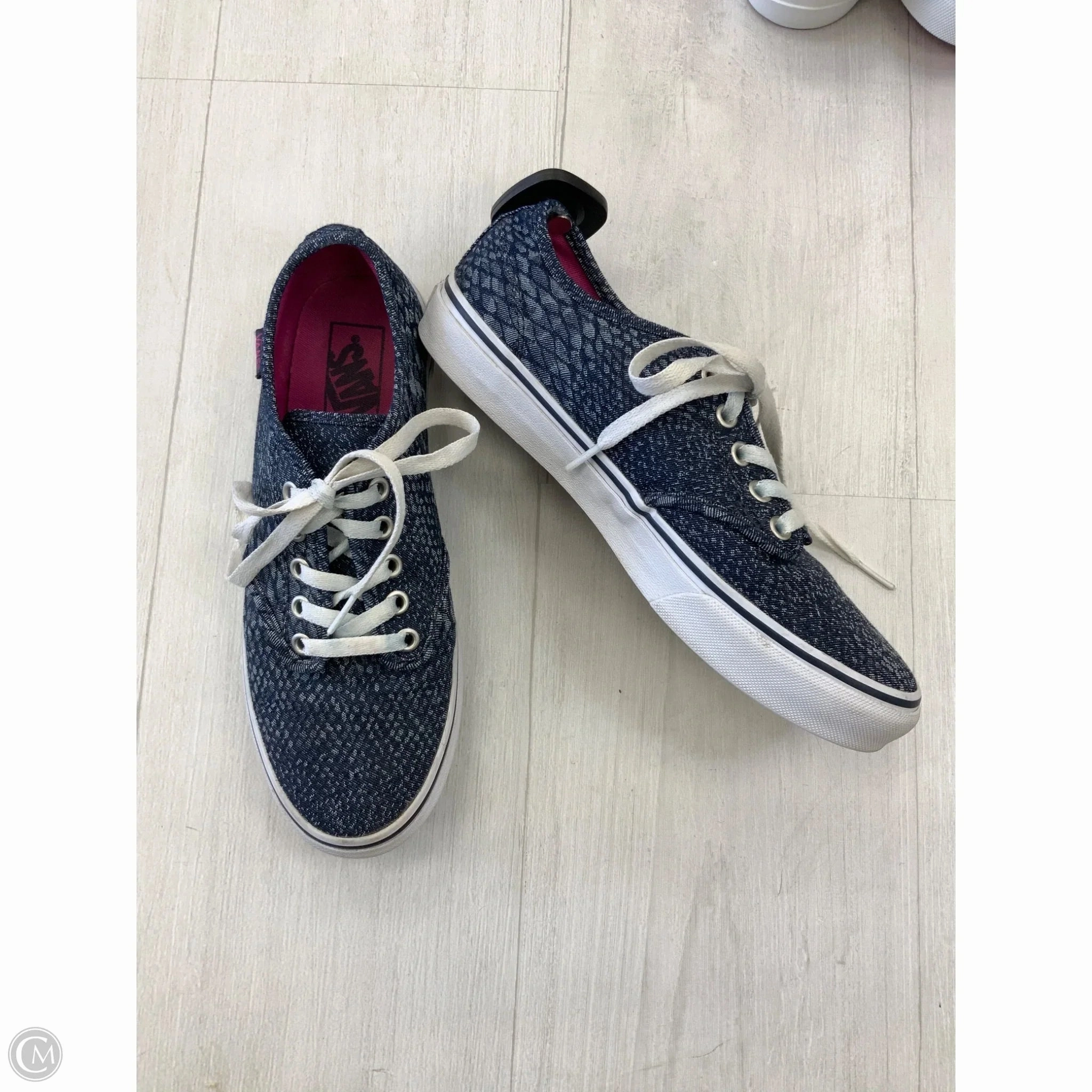 Shoes Sneakers By Vans In Blue, Size: 8 Modern Cushioning