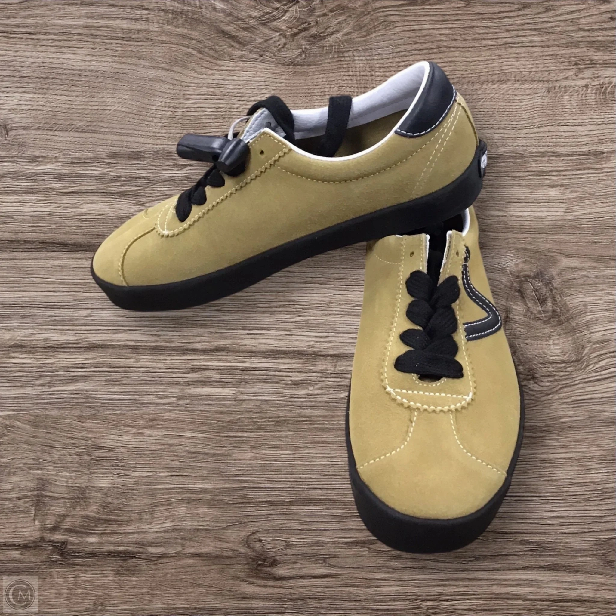 Shoes Sneakers By Vans In Green, Size: 8.5 Supportive Fit High Cushion