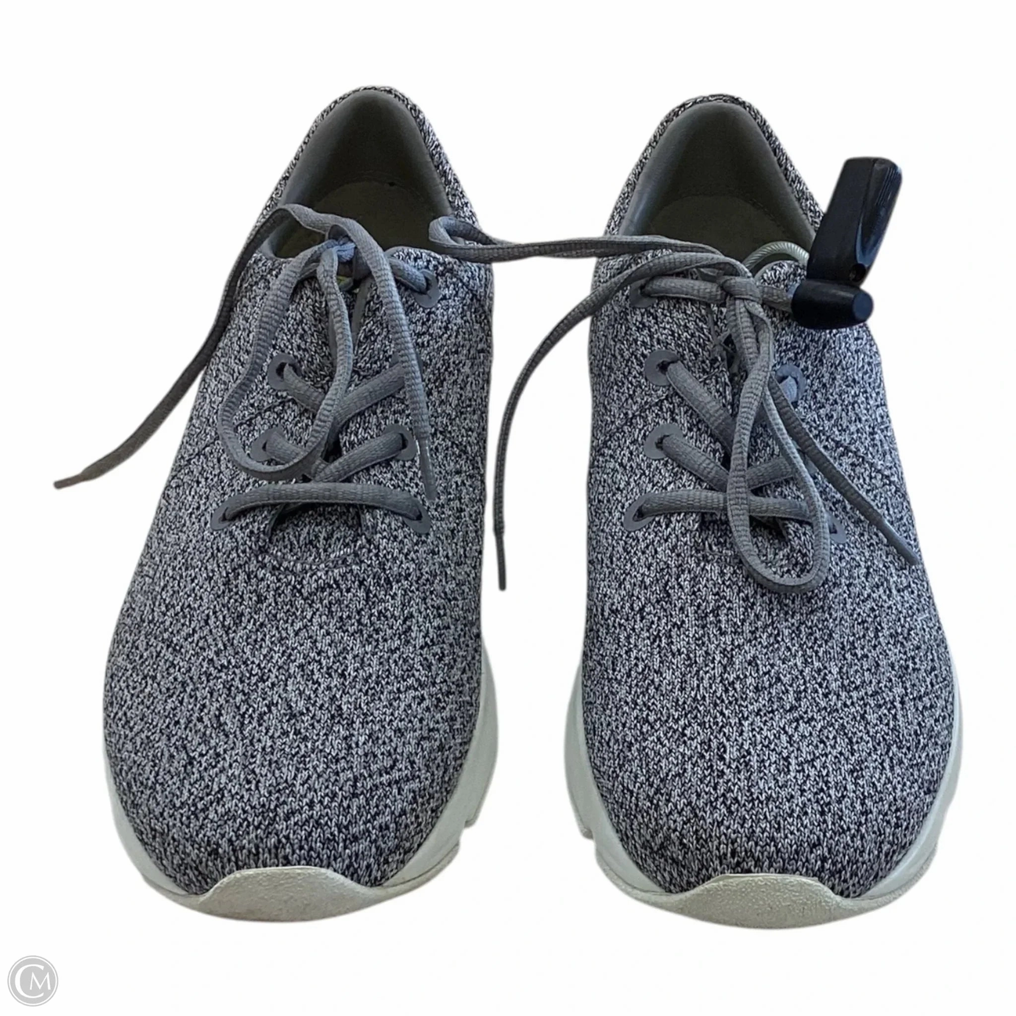 Shoes Sneakers By Vince In Grey & White, Size: 9 Comfortable Stride