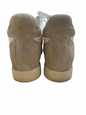 Sneaker Cleaning Kit Shoes Sneakers By Vince  Size: 7.5