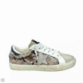 Everyday Travel Anti Slip Tread Shoes Sneakers By Vintage Havana In Snakeskin Print, Size: 7