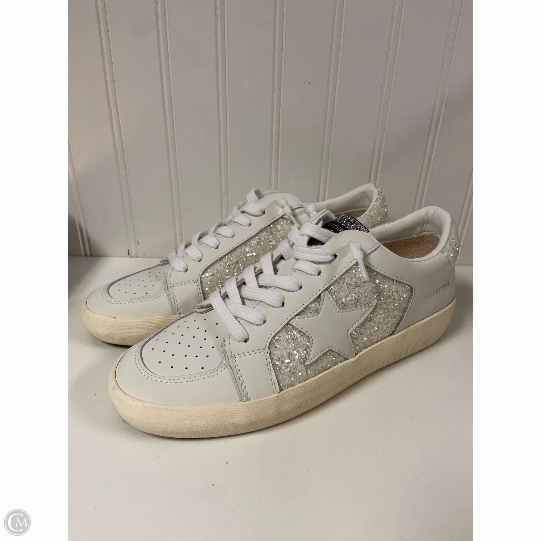 Basic Neutral Laser Cut Ventilation Shoes Sneakers By Vintage Havana In White, Size: 10