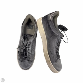 Shoes Sneakers By White House Black Market In Grey, Size: 8 Comfort Mesh