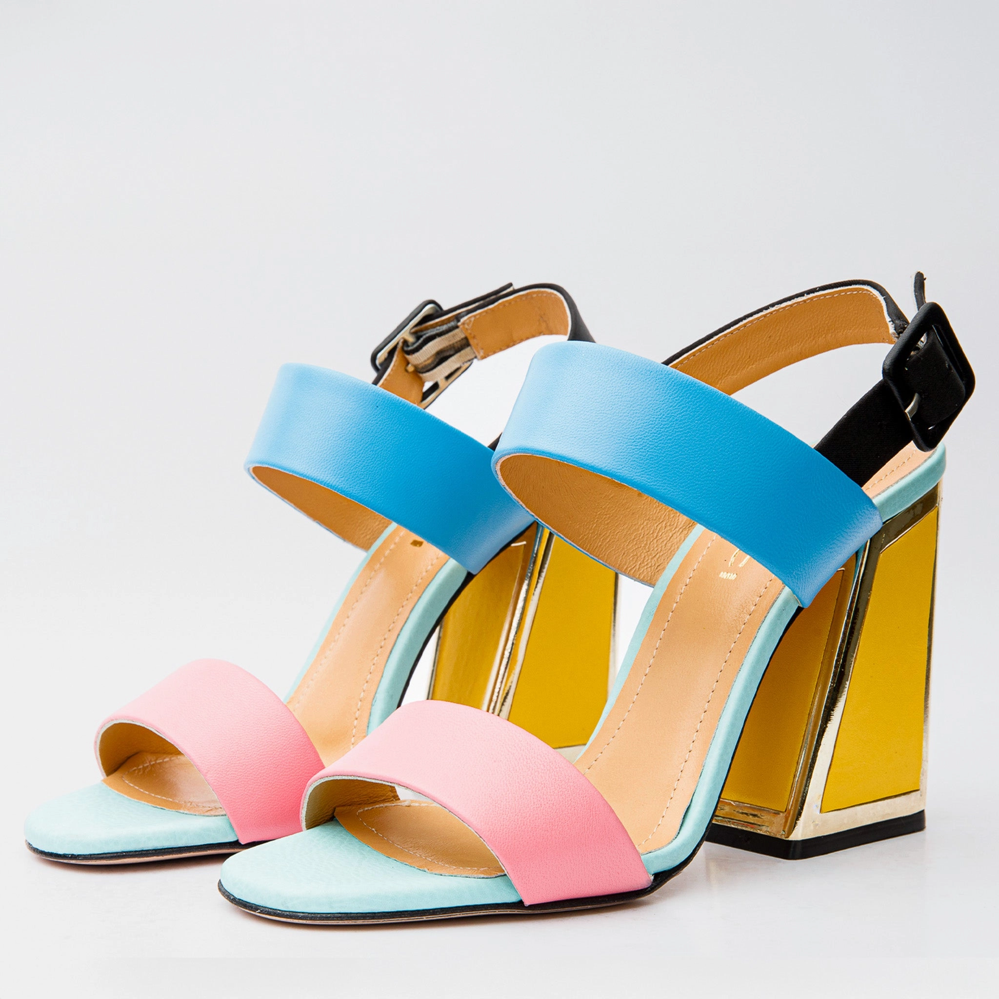 Chic Flip-flops for Men The Niger Multicolor Block Heel Leather Women Sandal
