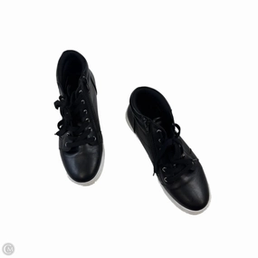Shoes Sneakers By Dv In Black & White, Size: 8 Stretch Wear