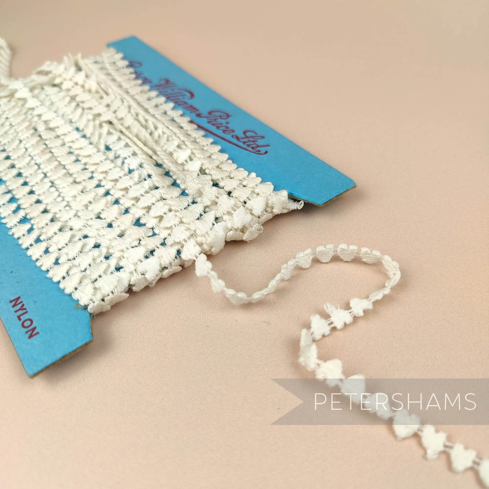 Small Heart 7mm Vintage 1950s Ivory Cotton Guipure Lace - 1m