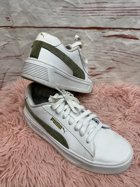 Shoes Sneakers By Puma  Size: 8.5 Stylish performance