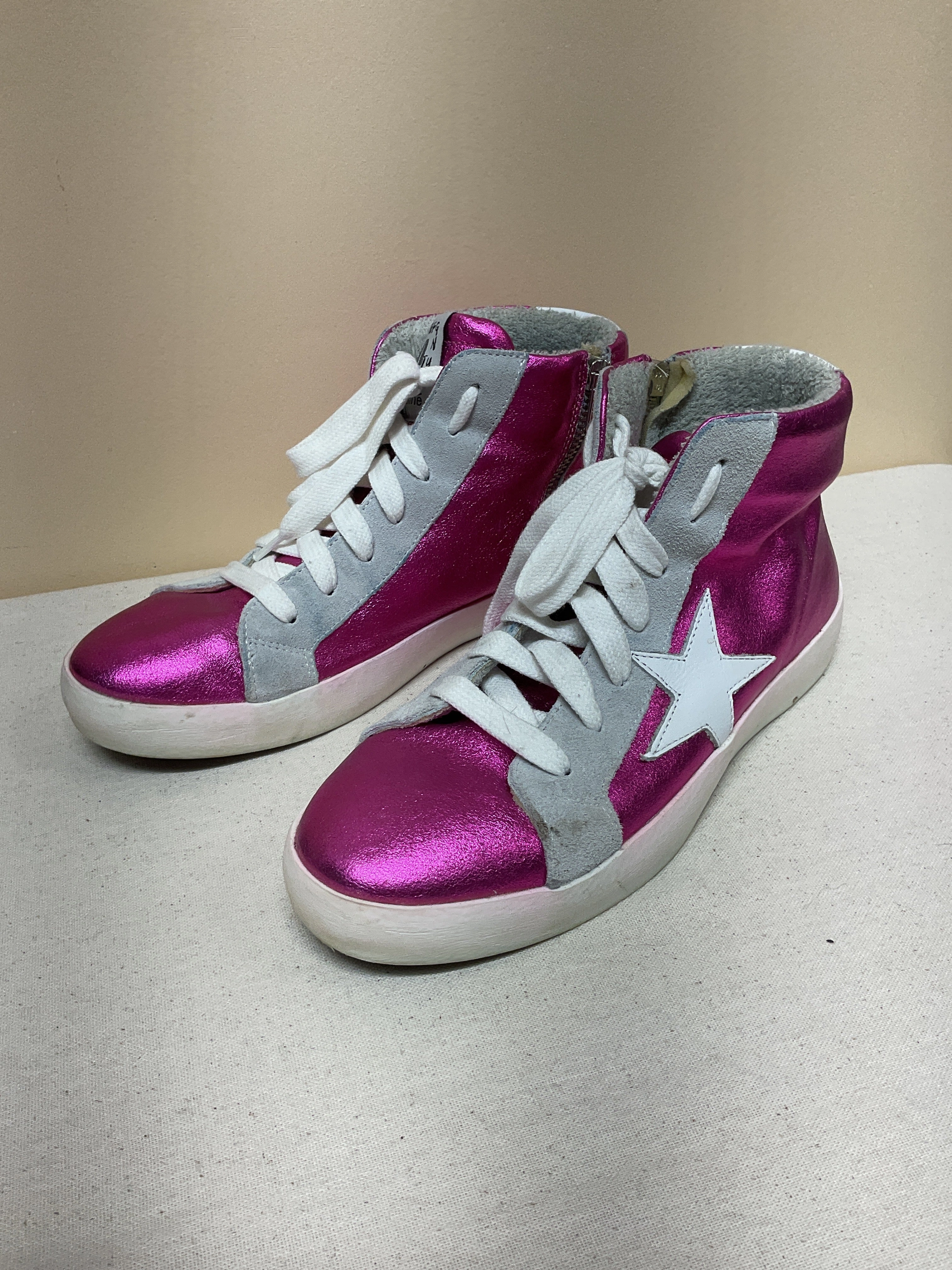 Shoes Sneakers By Cma In Pink & White, Size:38 Posture Help
