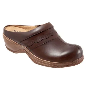Softwalk Women's Amber Clogs