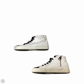 Style Blend Shoes Sneakers By Vintage Havana In White, Size: 8
