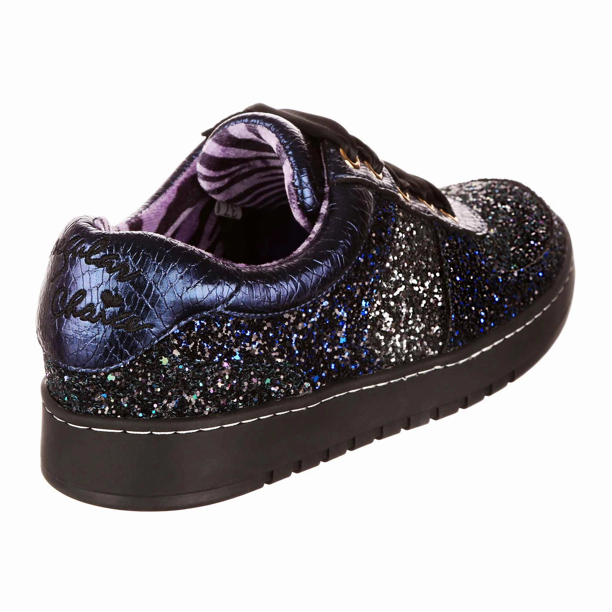 Starbright Streamer Ventilation Port System Impact Resistant Cushioning