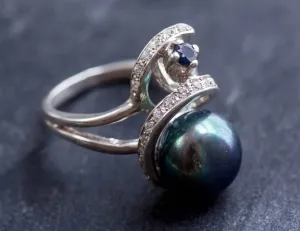 Statement Black Pearl Ring - Spiral Silver Ring - Natural Pearl Ring