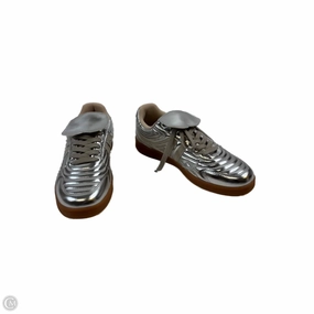 Shoes Sneakers By Steve Madden In Silver & Tan, Size: 6.5 High Ankle Stretch Loops
