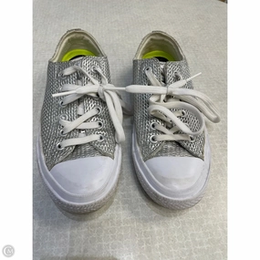 Shoes Sneakers By Converse In Silver, Size: 7 MachineWashable Neutral Stability