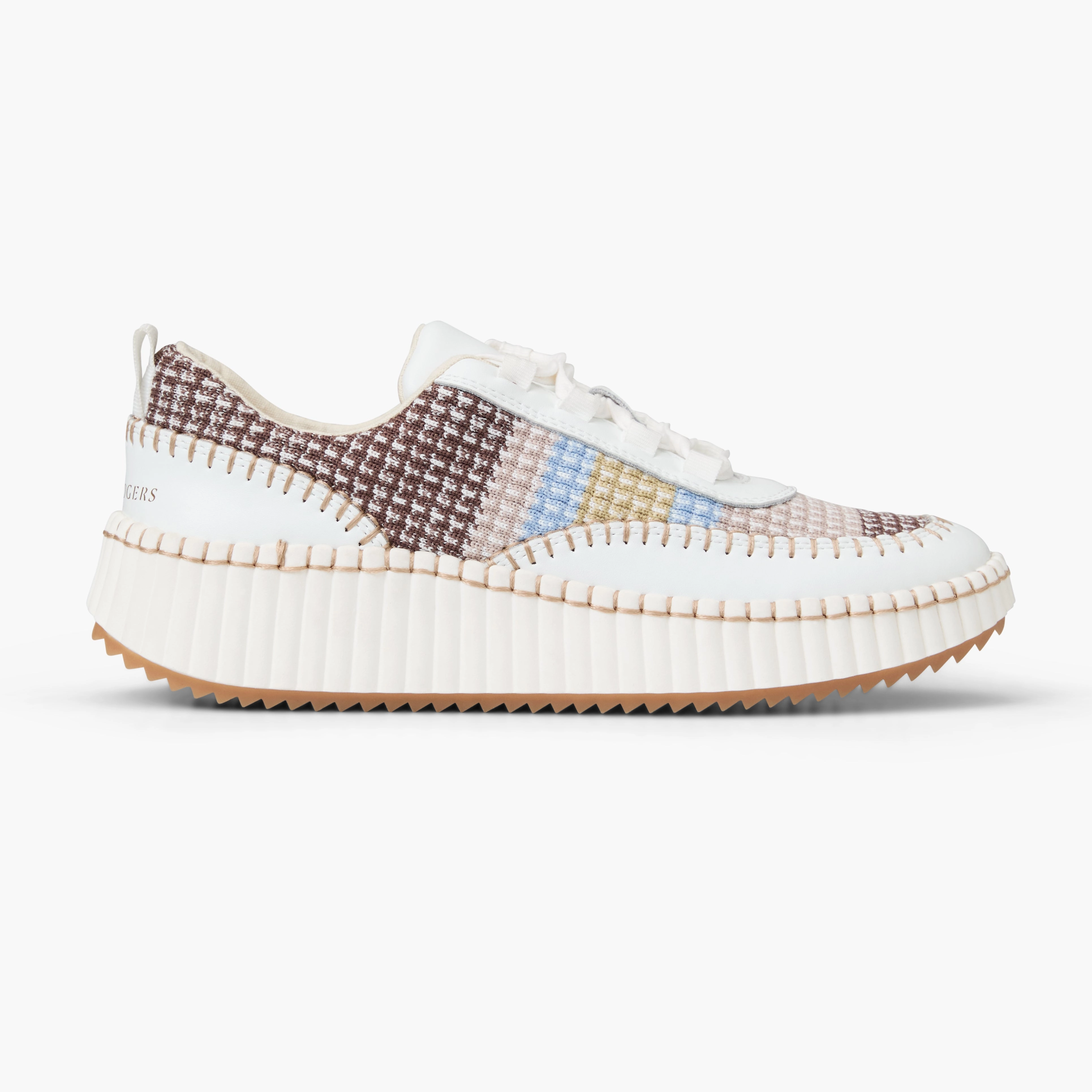 Sealine Leather Low Top Platform Sneaker Jog Step Practical Design