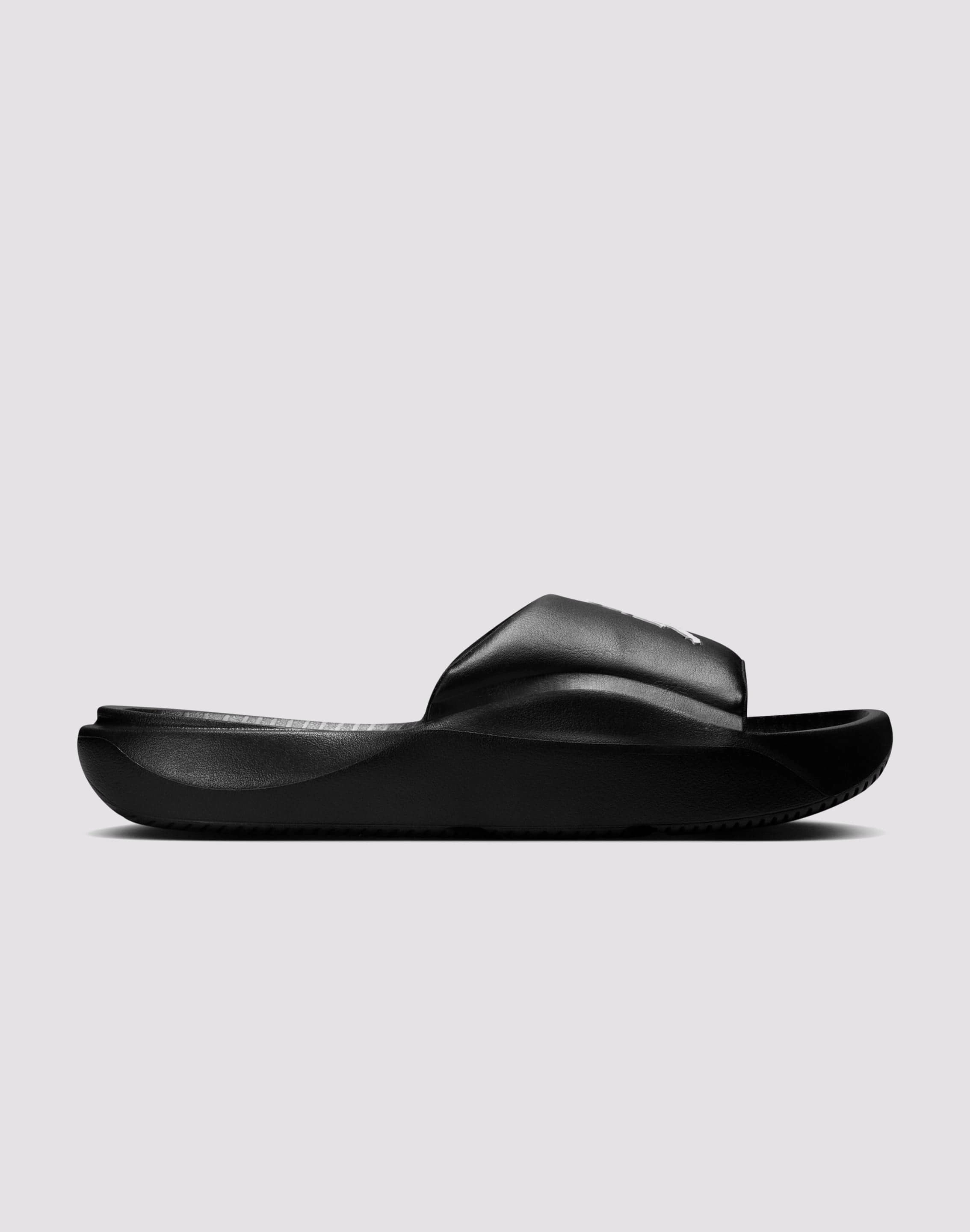 Flexible Fit Active People Soft Land Nike Franchise Slide