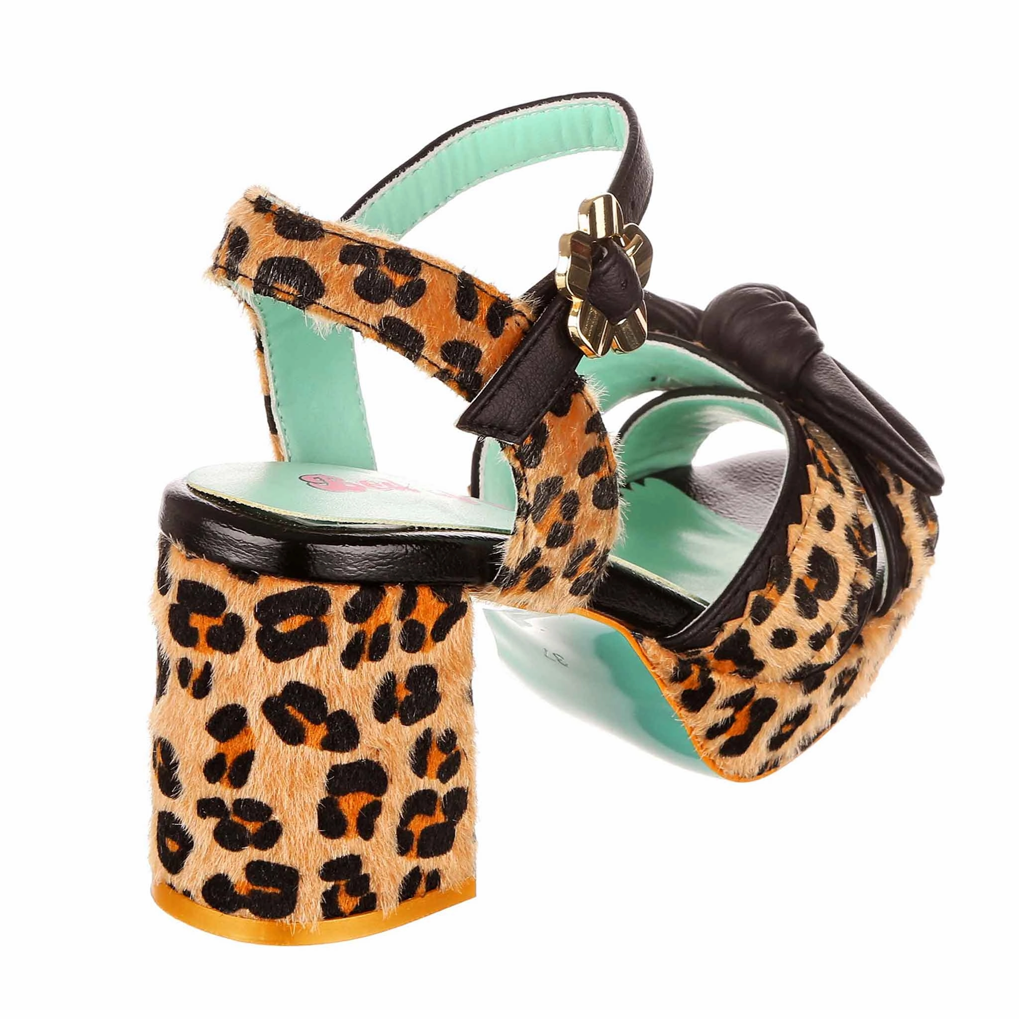 Sporty Outdoor Sandals Summer Stroll