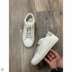 Shoes Sneakers By Vintage Havana In Cream, Size: 5.5 Precision Fit Engineering Smooth Motion