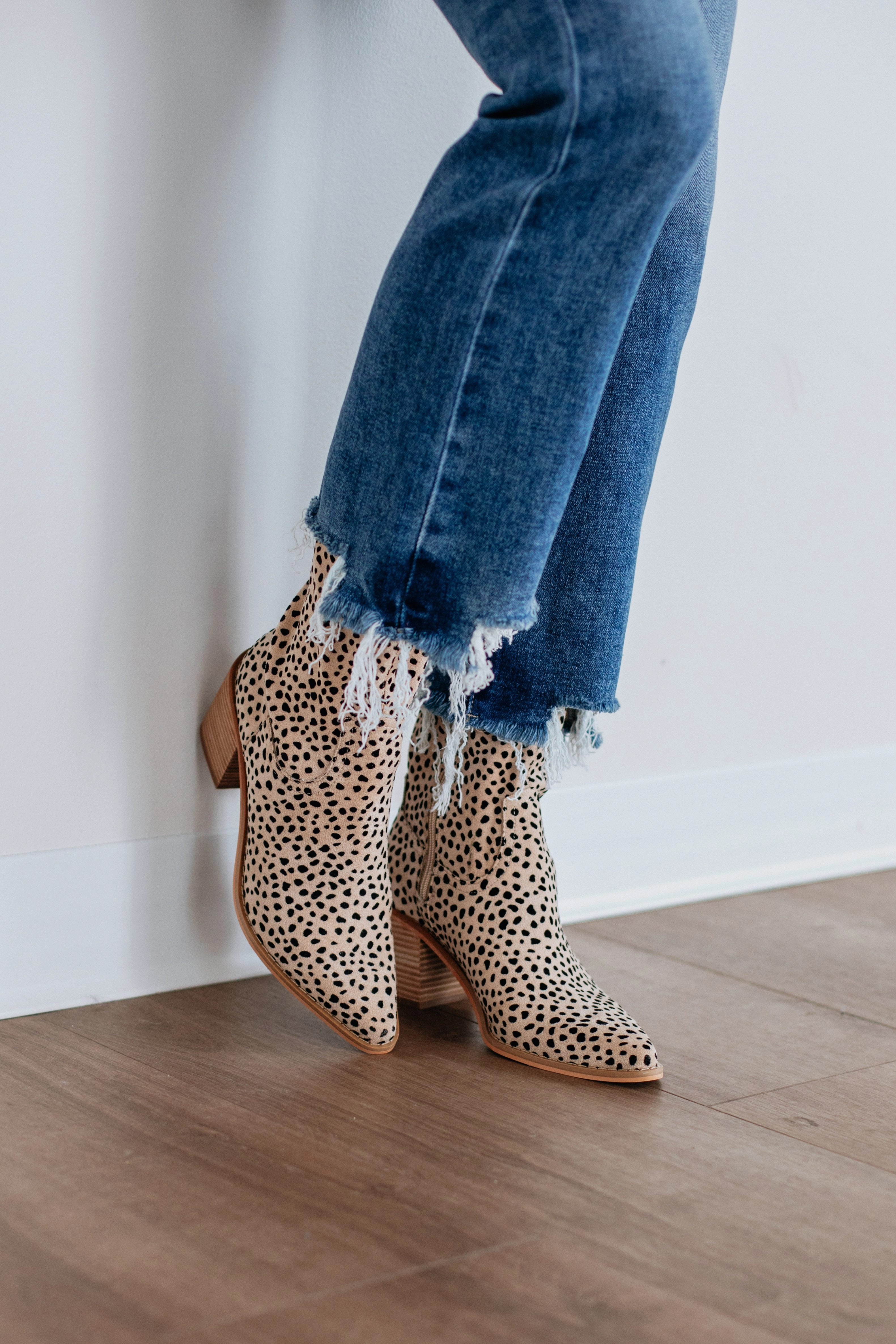 Talk Of The Town Boots Impact Resistance