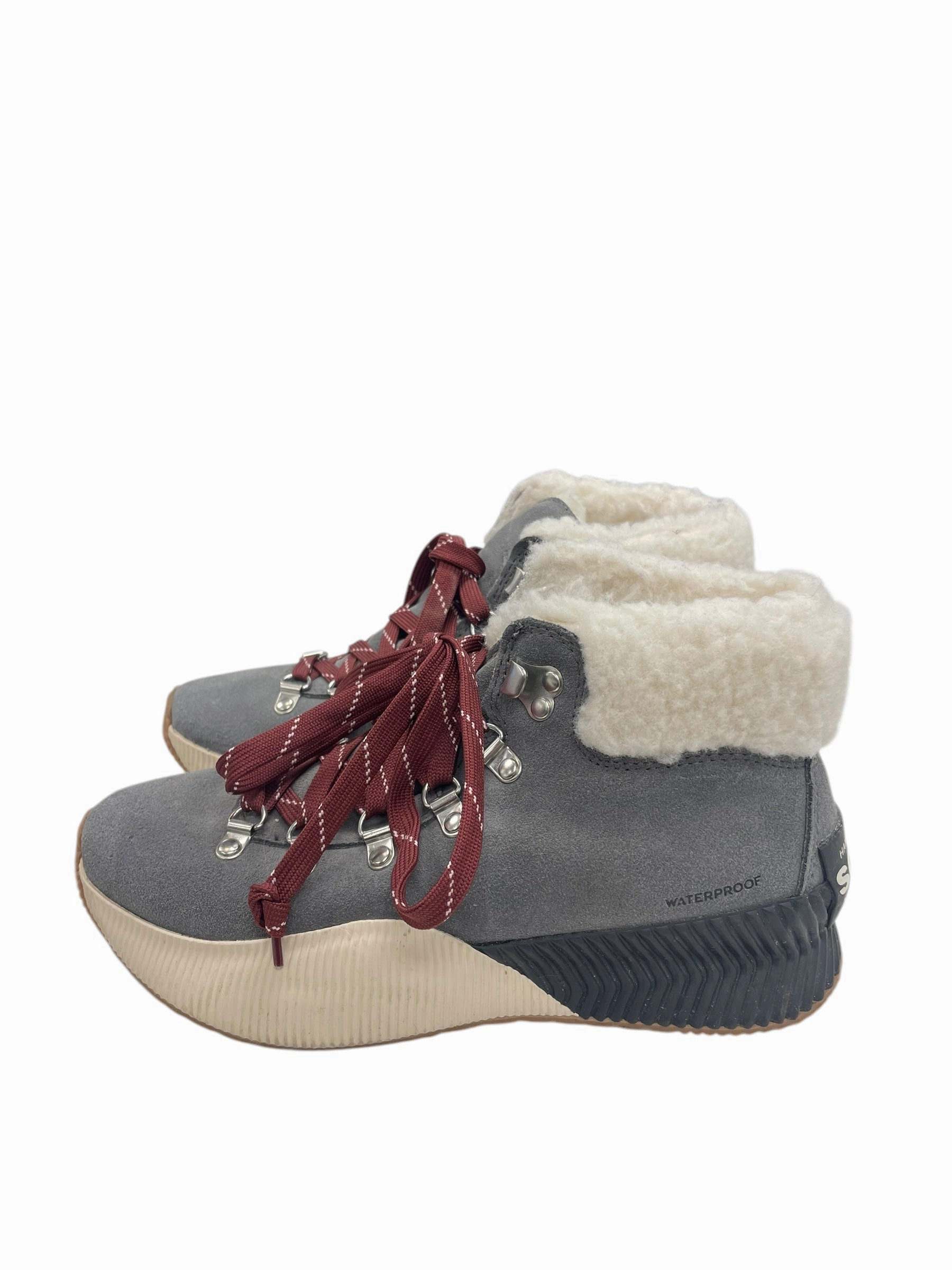 Agility Focus No Slip Shoes Sneakers By Sorel In Grey, Size: 6.5