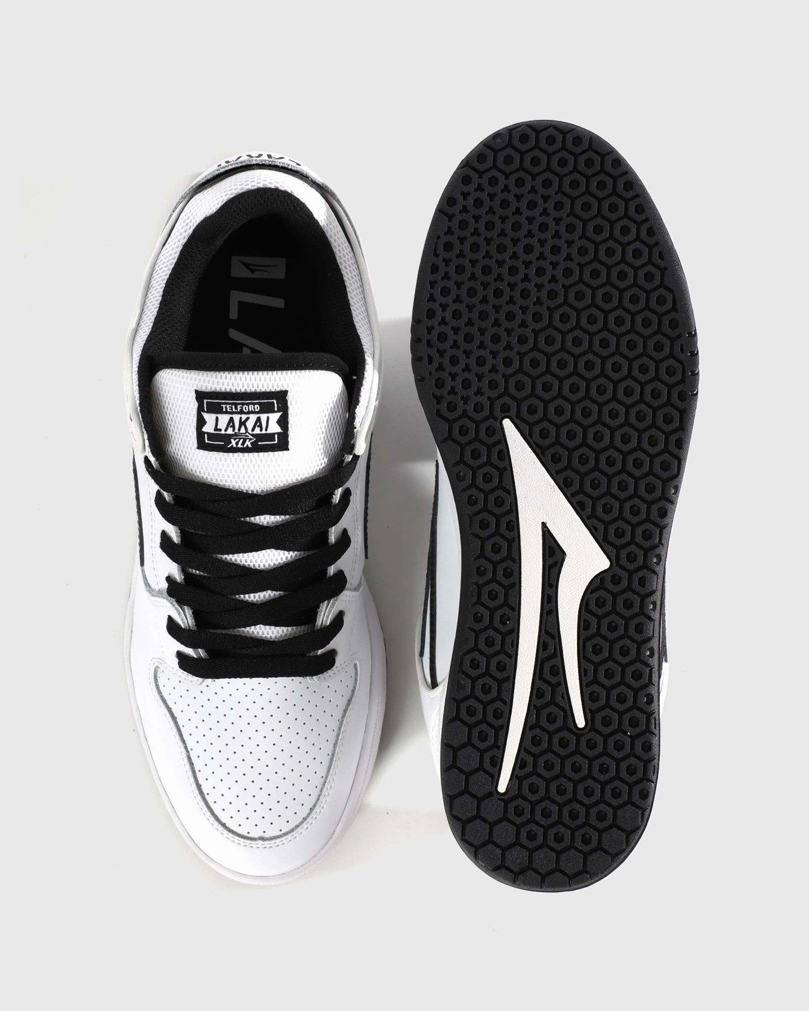 Quick Dash Telford Low  -  White/Black Leather