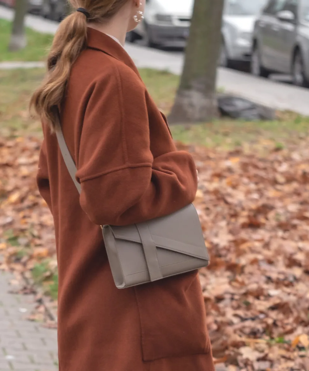 The 3-in-1 Socialiser - Taupe
