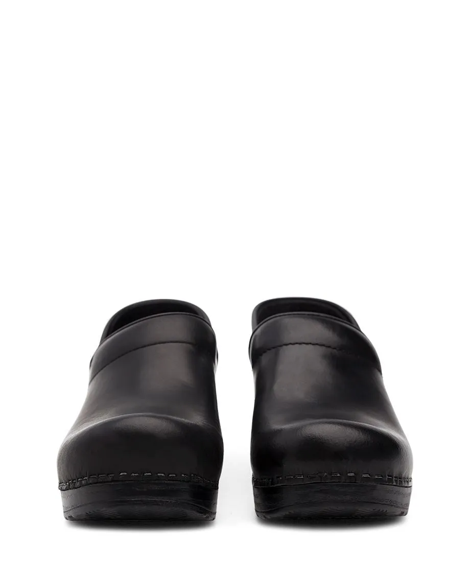 The Professional Wide Clog in Black Box