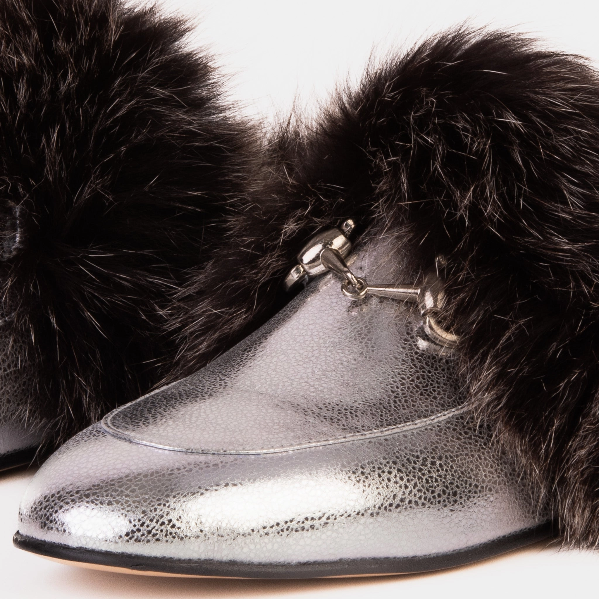 City Roof The Izmir Silver Leather Natural Fur Women Slipper