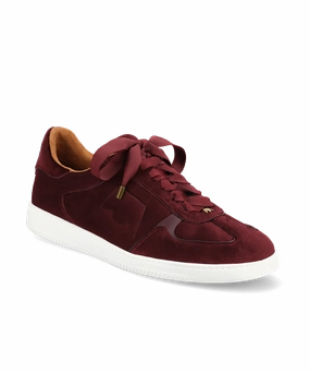The Jay Sneaker - Burgundy Velvet Stride Bold Formal Mode