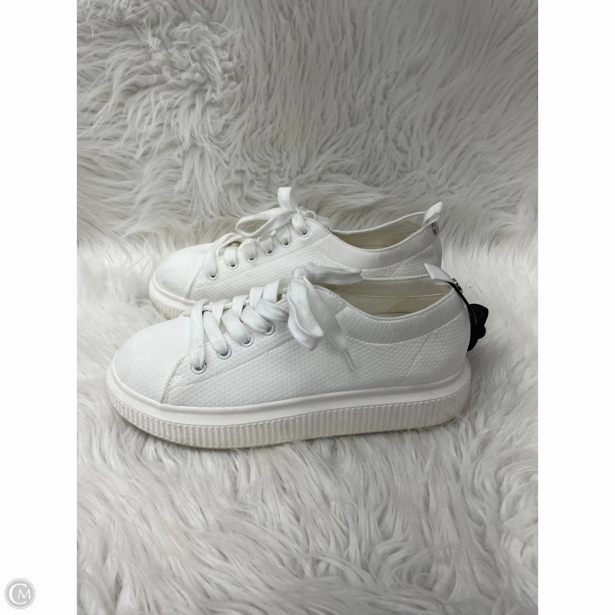 Trendy Shoes Sneakers By Bp In White, Size: 8