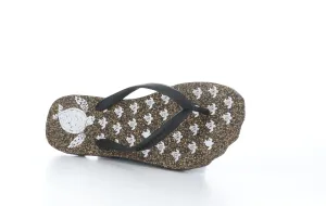 TURTLE_L Black Rubber Strap Beach Flip-Flops