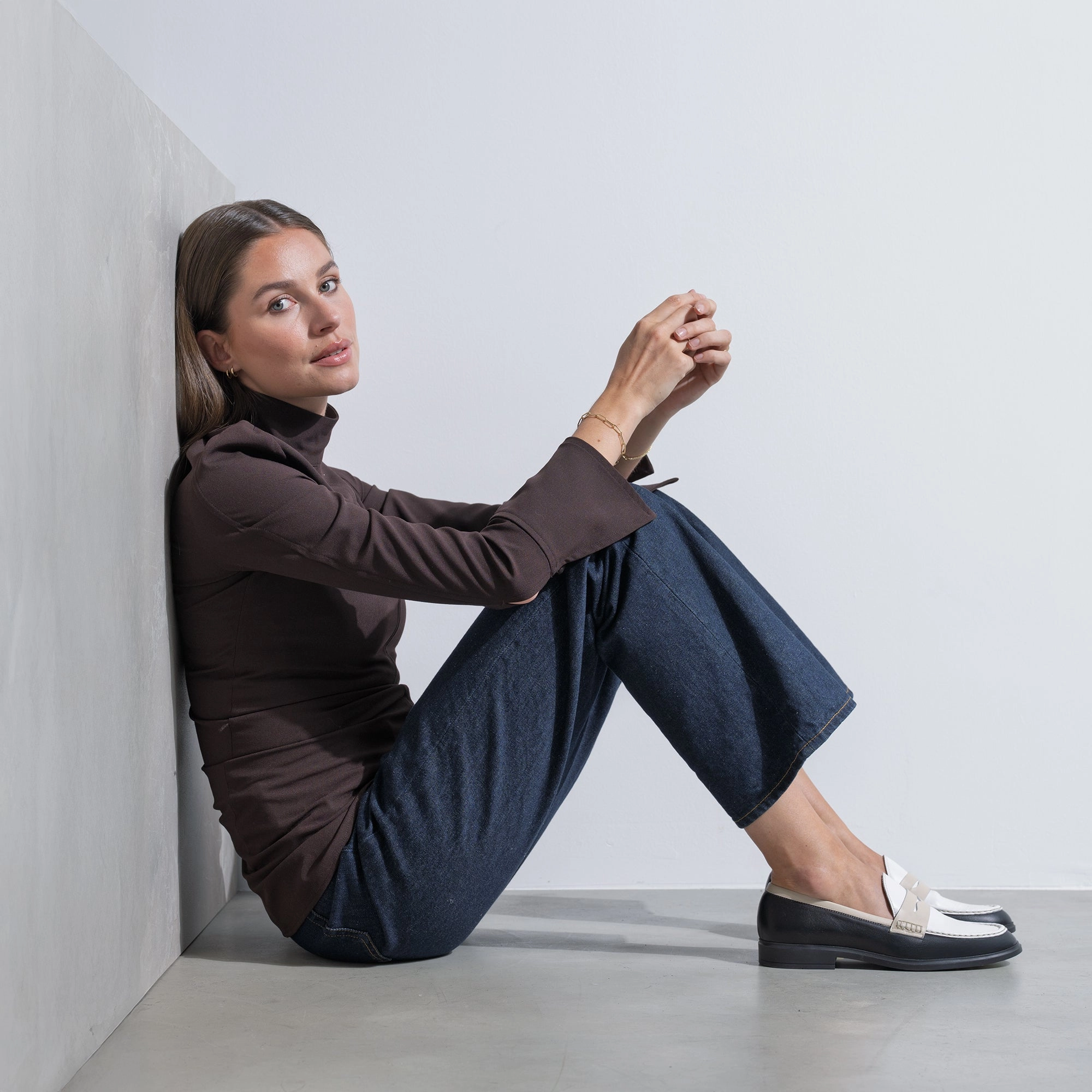 Vend?me Blandine black, white and cream calfskin leather loafers Low Impact Design