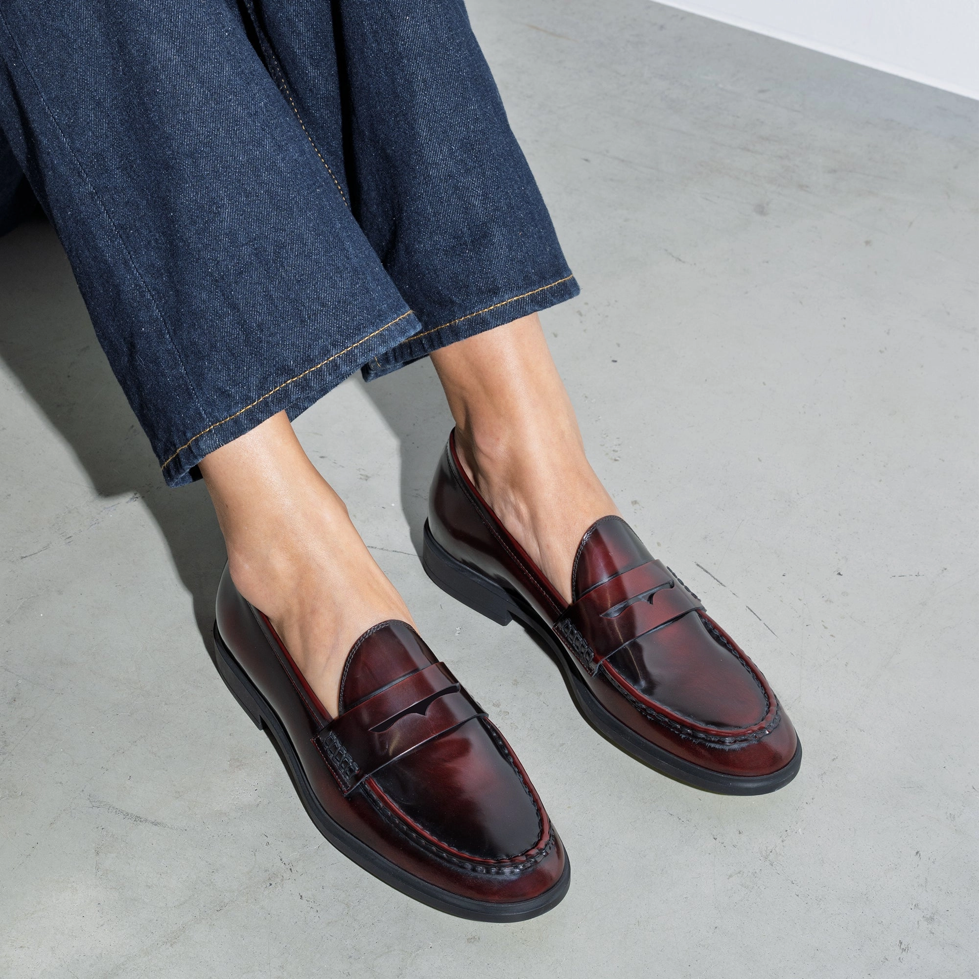 least work Vend?me Blandine bordeaux red spazzolato leather loafers
