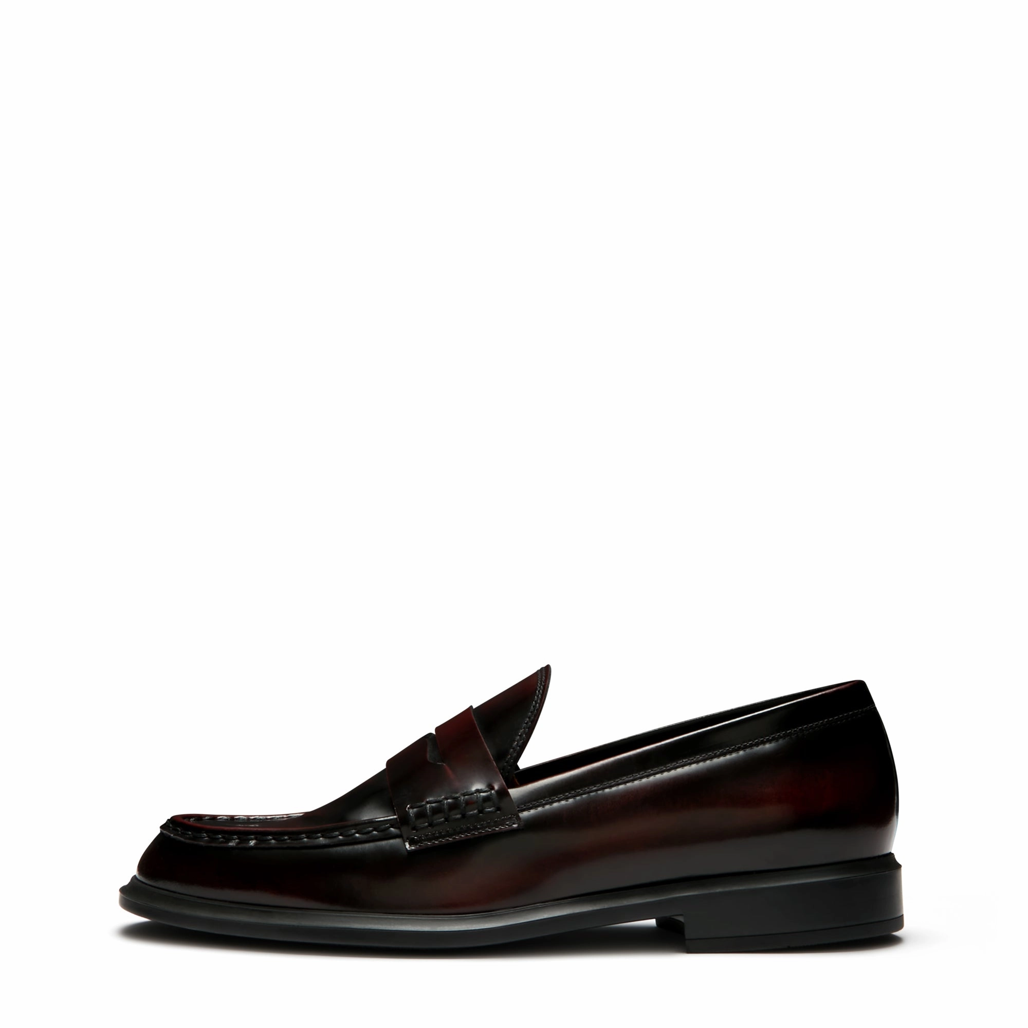 Minimalist Design Aesthetic Vend?me Blandine bordeaux red spazzolato leather loafers