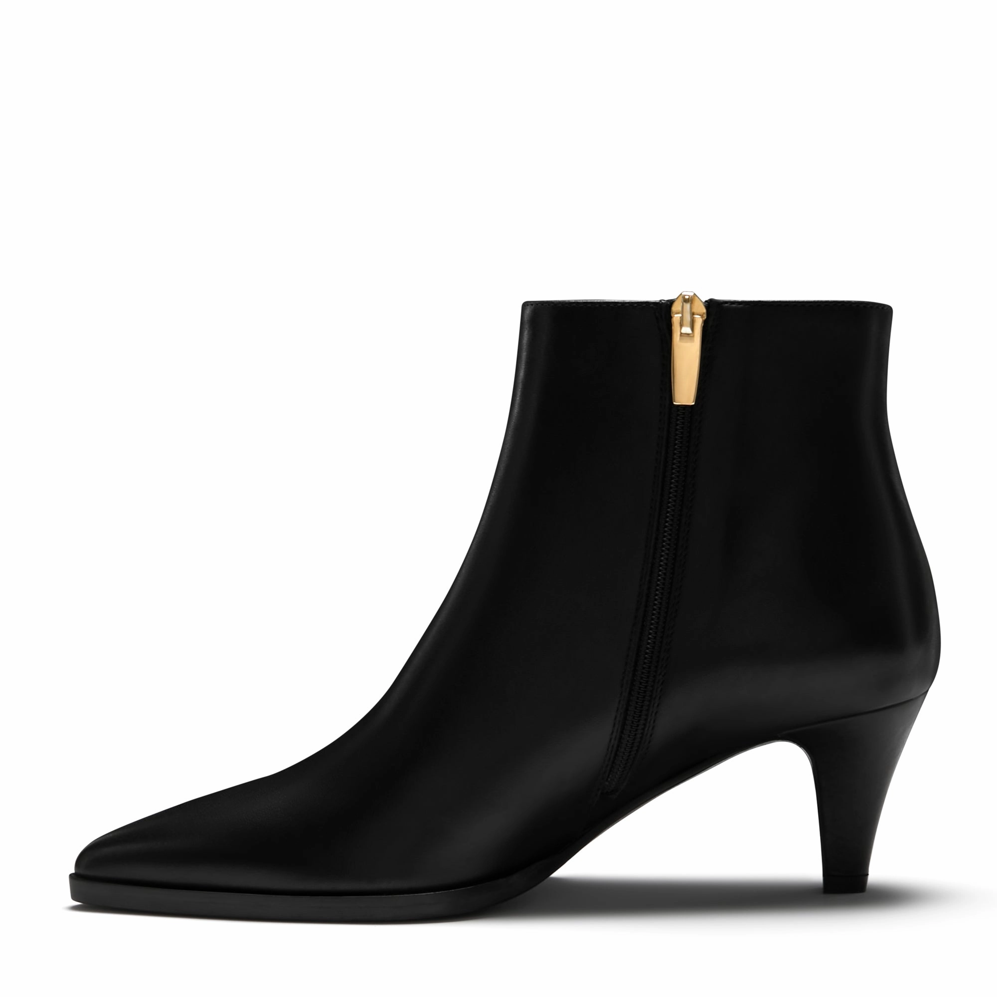 Padded Arch Practical Design Vend?me Lola black calfskin leather boots