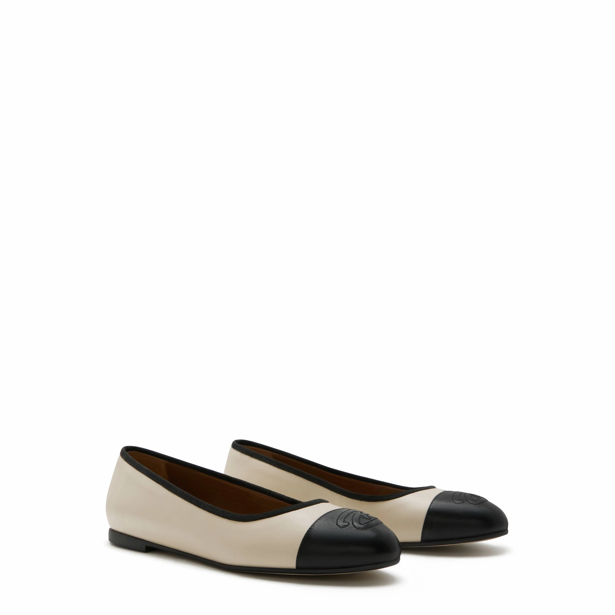Zip Closure Ultra Responsive Cushioning Vendo?me Ynes cream calfskin leather ballerinas