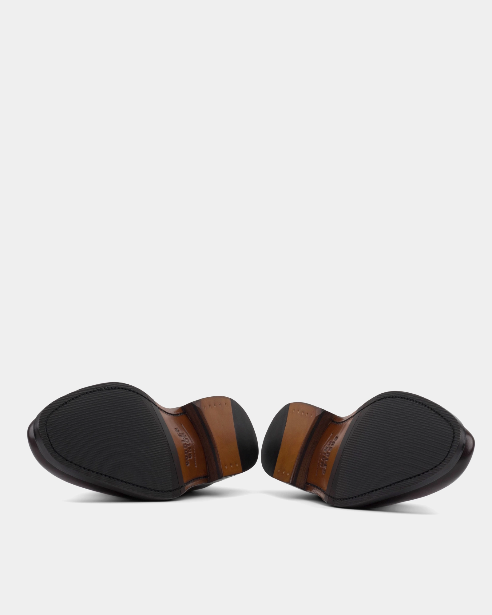 Gloss Touch Vincent Tobacco in 722 with Half-Rubber Soles