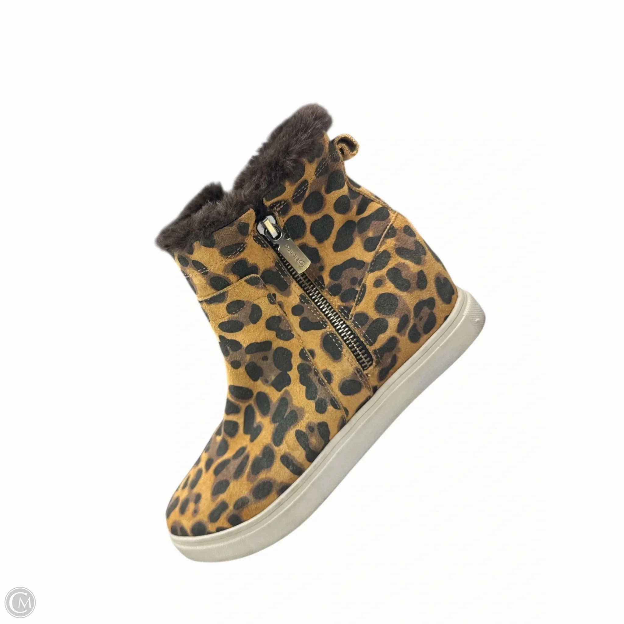 Shoes Sneakers By Blondo In Animal Print, Size: 6.5 All Day Wear Microperforation Detail