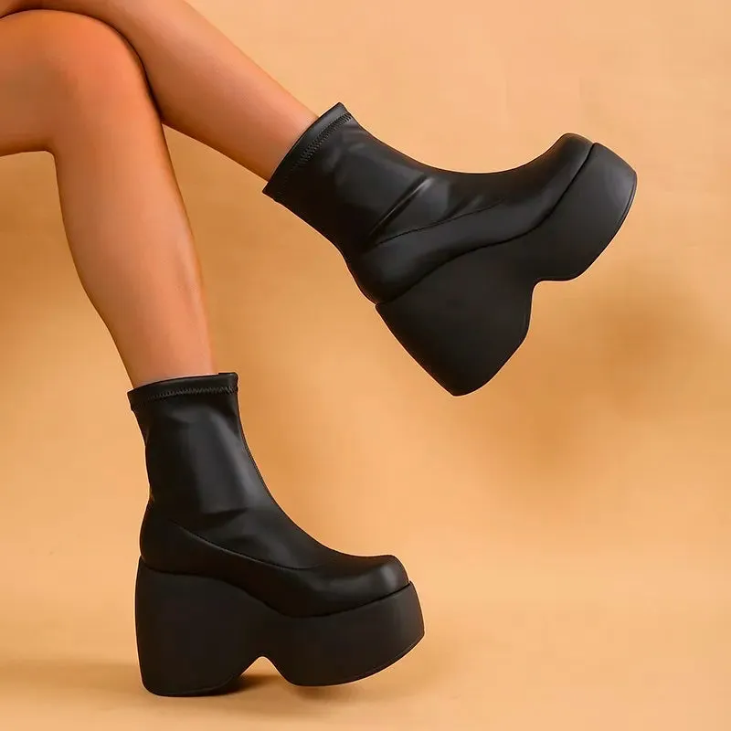 Wastaria Chunky Boots
