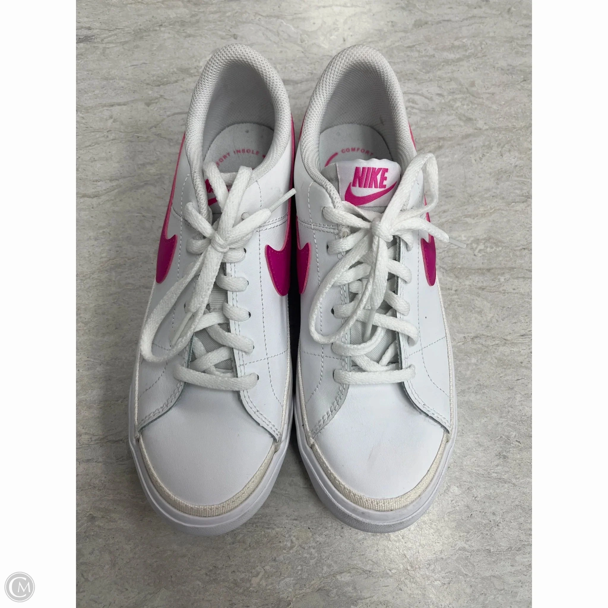 Shoes Sneakers By Nike In Pink & White, Size: 7.5 Hypoallergenic Lining