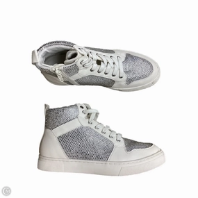 Shoes Sneakers By Steve Madden In Silver & White, Size: 7.5 Casual Elegance Ventilated Tongue Design