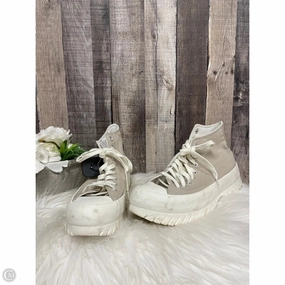 Gym workout Rugged Terrain Shoes Sneakers By Converse In Beige, Size: 10.5
